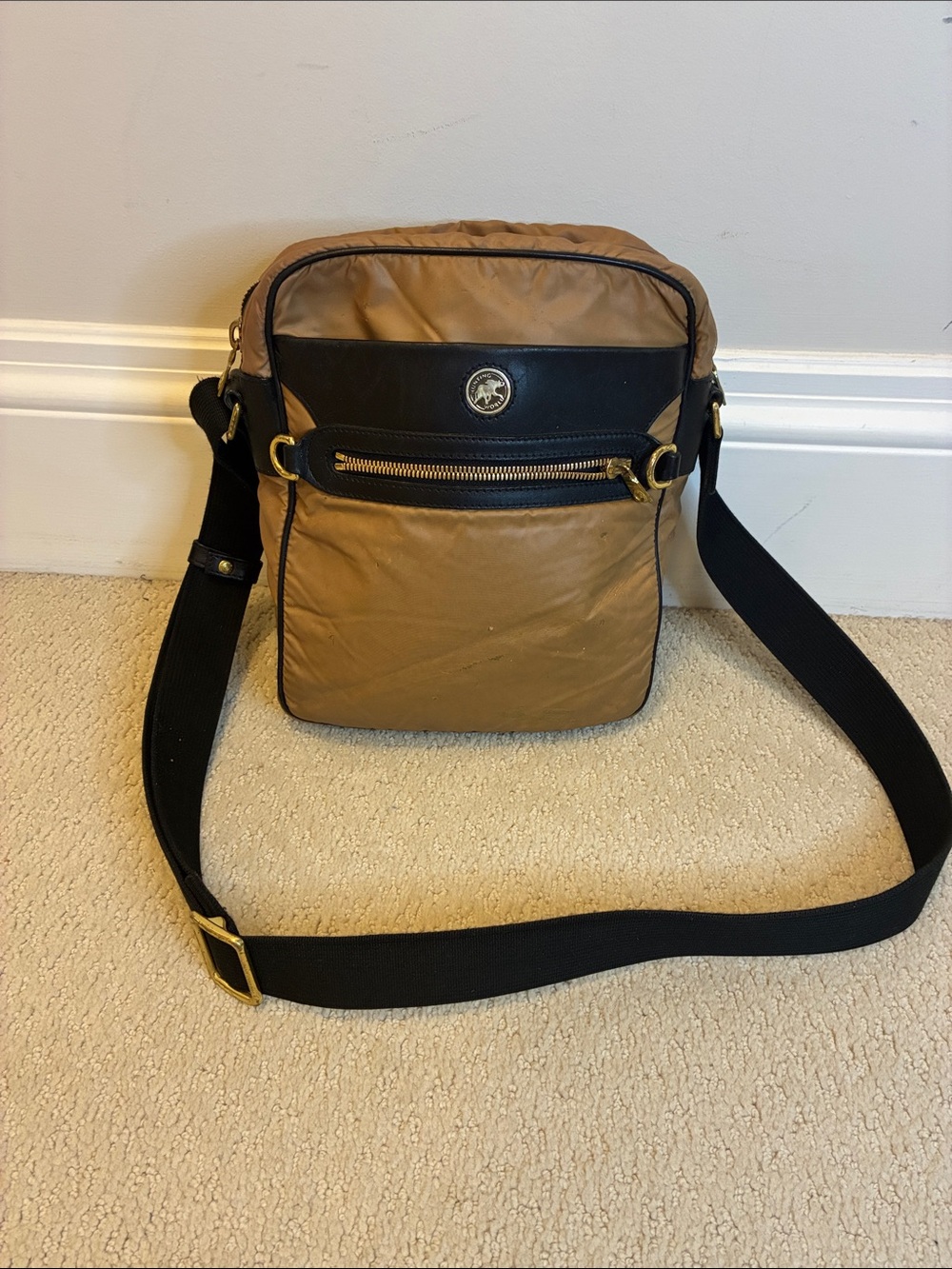 Vintage Hunting World Italy Tan Nylon & Leather Crossbody Bag👝